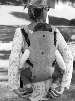3 in 1 Baby Carrier by Dreambaby