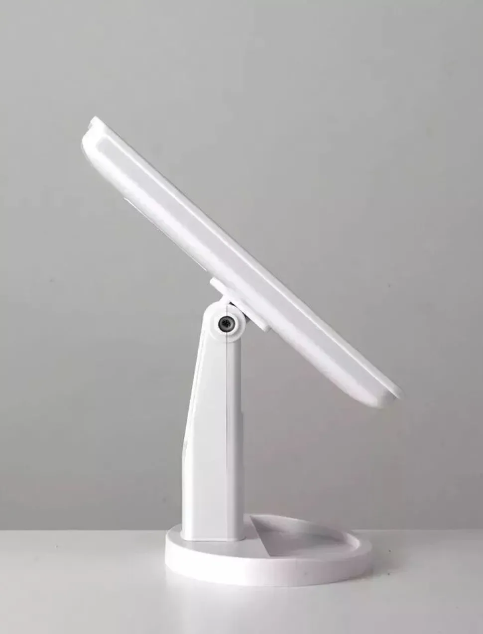 16 LED Touch Vanity White Mirror