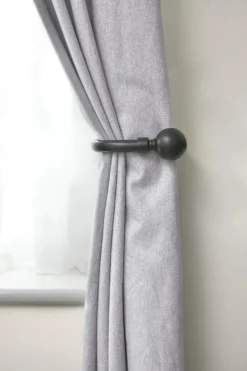 2 Pack Curtain Holdbacks Black Ball