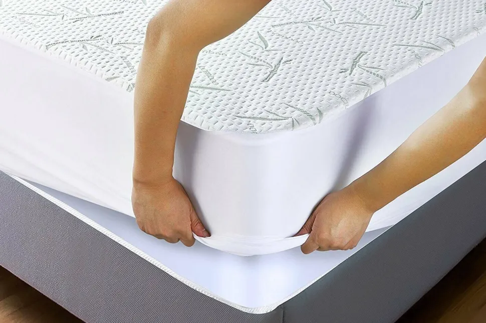 Bamboo Mattress Protector White
