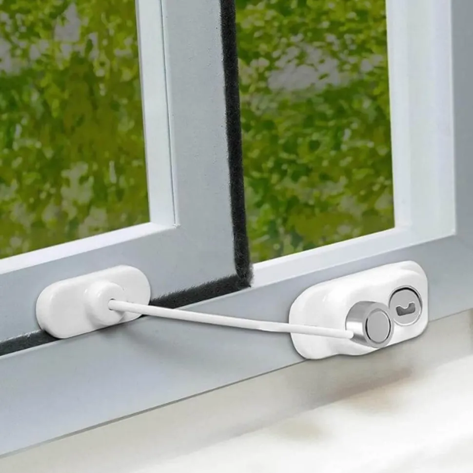Breeze-Safety Window Restrictor With Key Dreambaby
