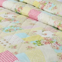 Candice Floral Patchwork Bedspread Set by Velosso