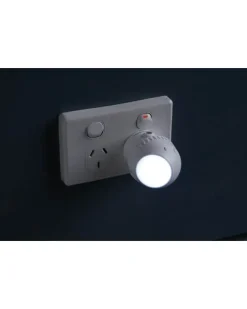 Dreambaby Swivel Auto-Sensor LED Night Light