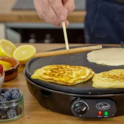 Electric Pancake Maker by Quest