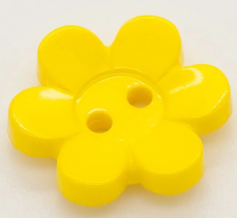 Flower Shaped Button - Size 24