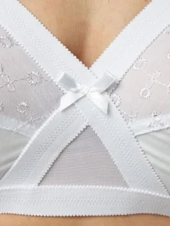 Grace Broderie Anglaise Non-Wired Bra by Marlon
