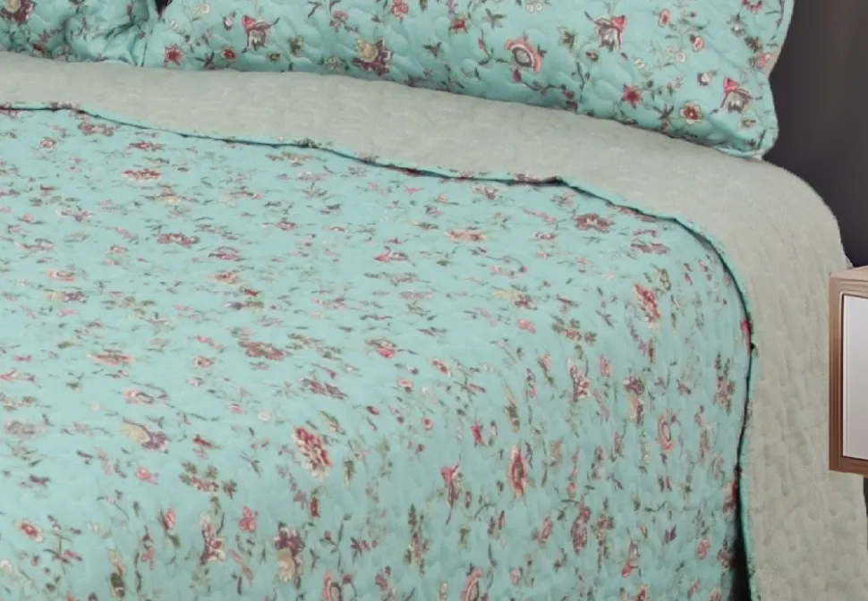 Greenville Reversible Patchwork Bedspread/Throw