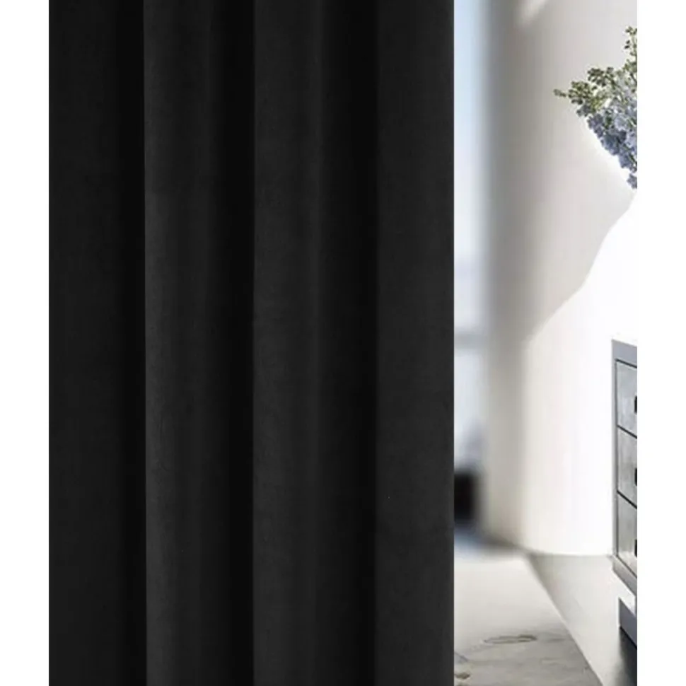 Hampton 100% Blackout Eyelet Curtains Black