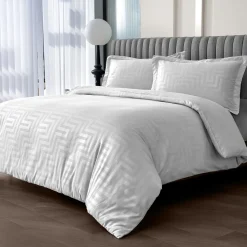 Larson Duvet Cover Set White