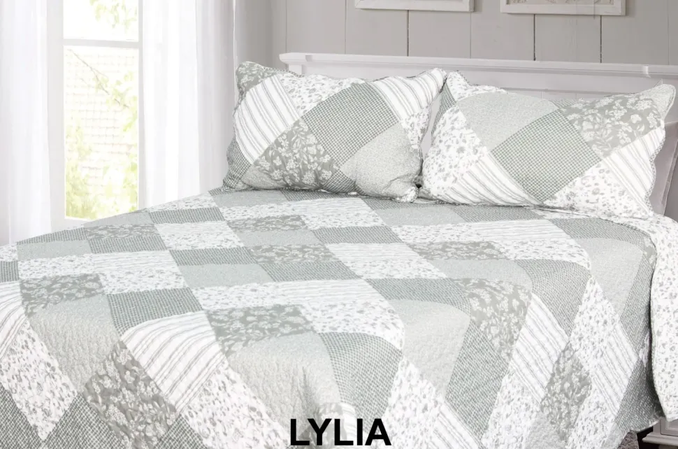 Lylia Patchwork Bedspread/Throw