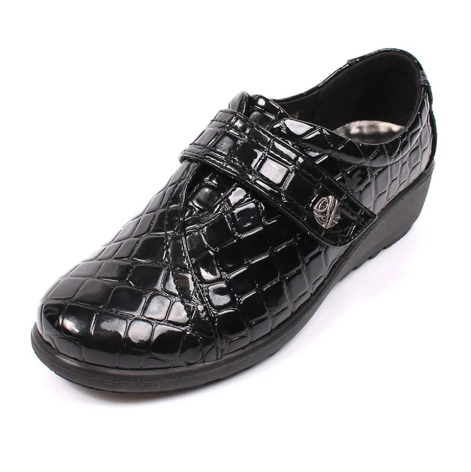 Mia Croc Women's Comfort Walk Shoes Black