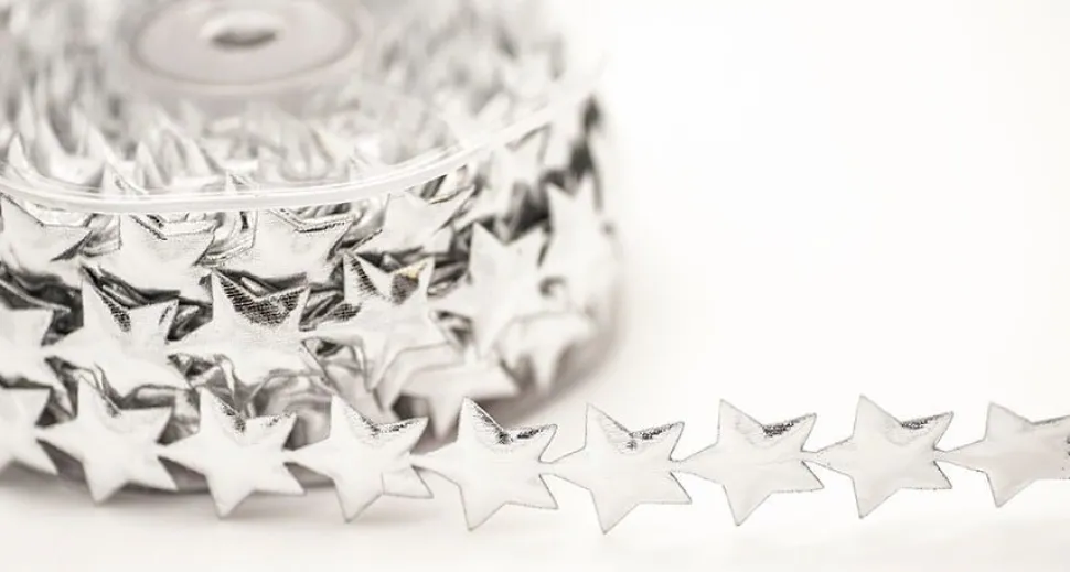 Padded Metallic Star Trim
